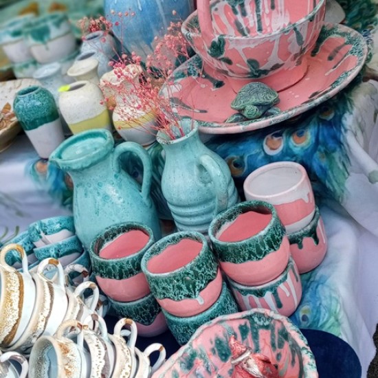 Подарете творчески уъркшоп с Ателие по ръчна керамика в Бургас от Makaroon