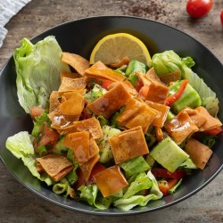 Опознайте вкуса на Близкия Изток с Вечеря за двама в Ливански ресторант SanTé