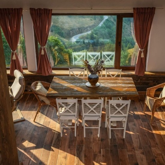 Почивка в планината с цялото семейство 2 нощувки в апартамент Хамбарът, къща за гости Нашето място, с. Зорница от Makaroon