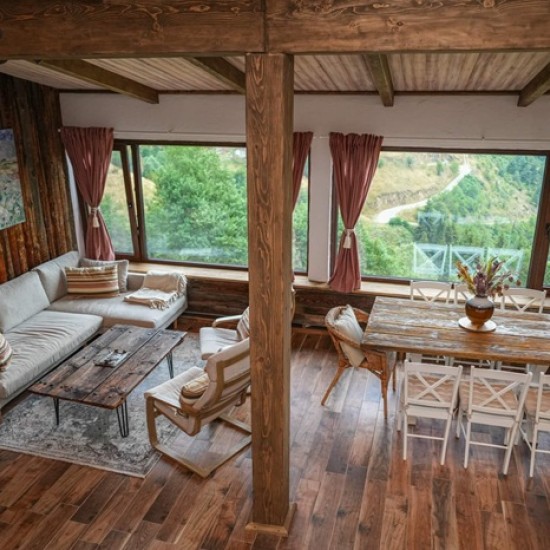 Почивка в планината с цялото семейство 2 нощувки в апартамент Хамбарът, къща за гости Нашето място, с. Зорница от Makaroon