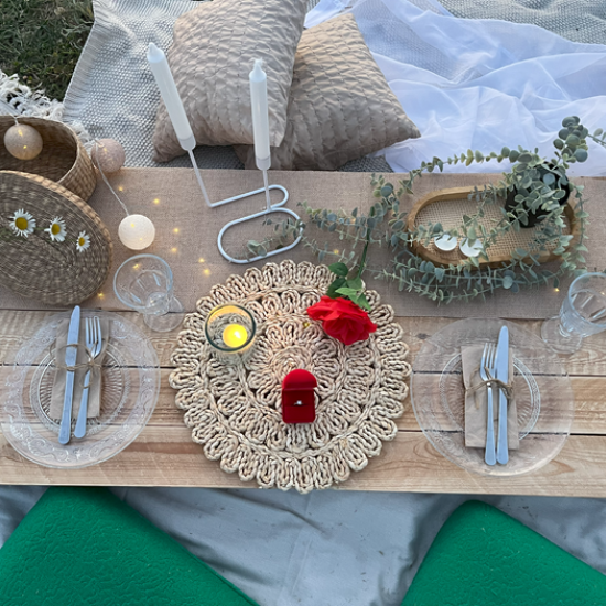 Spend shared time together with a Picnic in Nature for Two around Tarnovo or Gabrovo from Makaroon Spend shared time together with a Picnic in Nature for Two around Tarnovo or Gabrovo from Makaroon