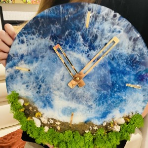 Работилница за изработка на морски часовник от епоксидна смола 30х30 см във Варна