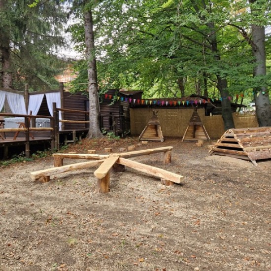 Подарете си ден сред природата с барбекю и стрелба с лък край Ихтиман от Makaroon