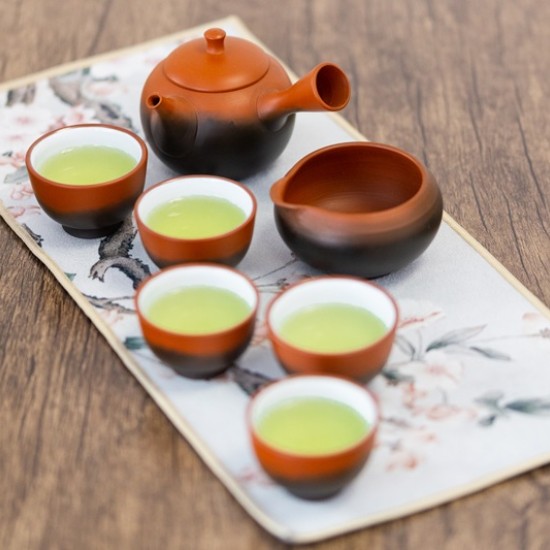 Впуснете се в едно чаено приключение, изпълнено с вкусове и усещания, с Дегустация на 5 вида японски чай в ТеаТоріа от Makaroon Впуснете се в едно чаено приключение, изпълнено с вкусове и усещания, с Дегустация на 5 вида японски чай в ТеаТоріа от Makaroon